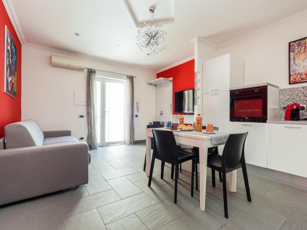 La Dolce Vita Relax - Cozy Apt In Sorrento Apartamento Exterior foto