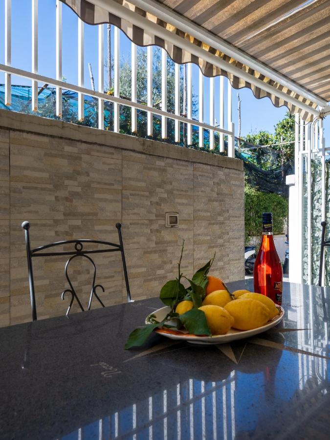 La Dolce Vita Relax - Cozy Apt In Sorrento Apartamento Exterior foto