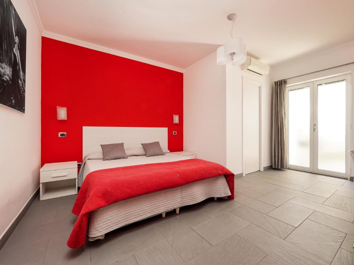 La Dolce Vita Relax - Cozy Apt In Sorrento Apartamento Exterior foto