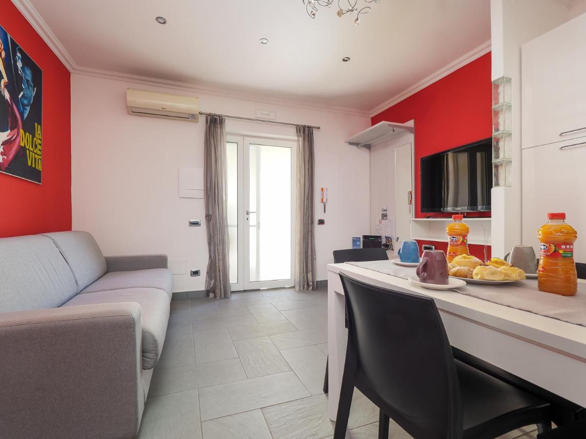 La Dolce Vita Relax - Cozy Apt In Sorrento Apartamento Exterior foto