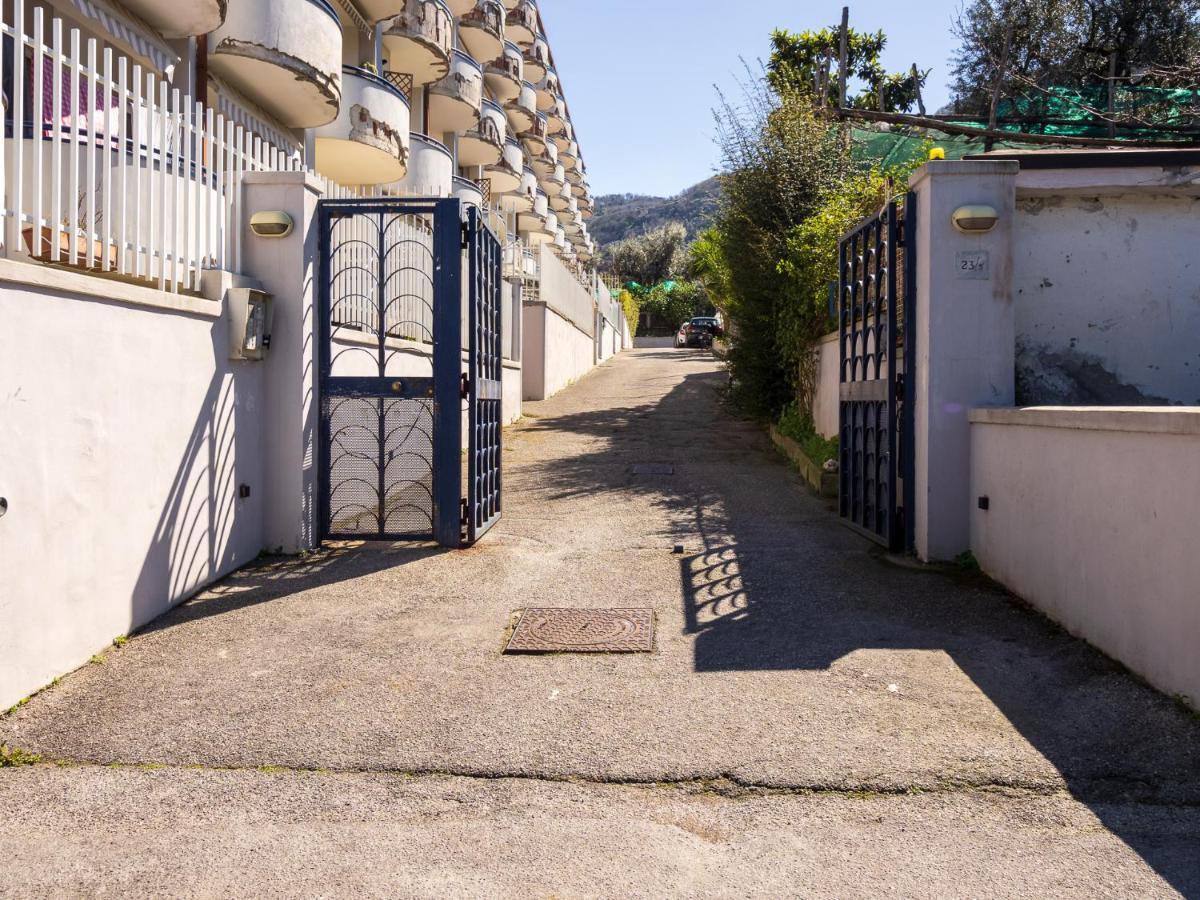 La Dolce Vita Relax - Cozy Apt In Sorrento Apartamento Exterior foto